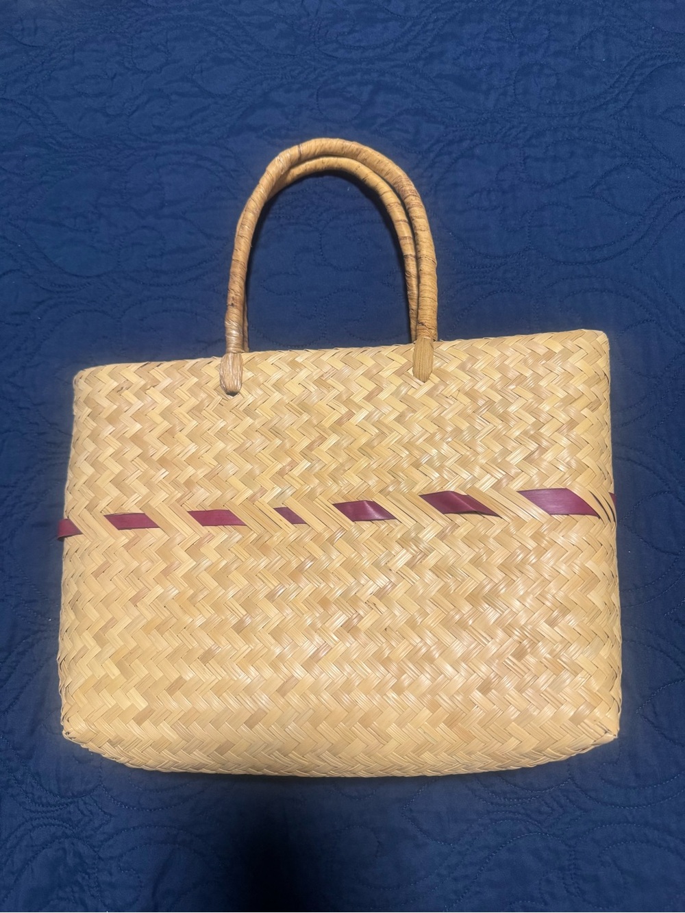 Mexican Handwoven Natural Straw Tote Bag with Purple Accent - Picture 3 of 4